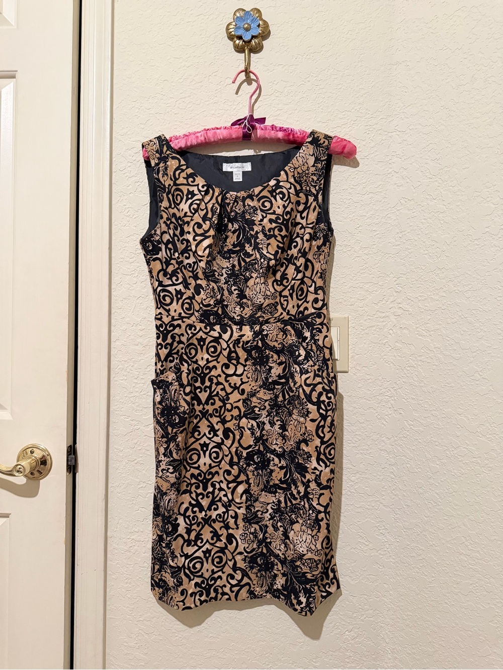 dressbarn Tan and Black Sleeveless Floral Scroll Sheath Dress